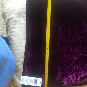 Gorgeous Eileen Fisher velvet and silk shawl/scarf